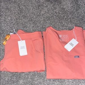 Figs scrubs yola pants small petite and small top